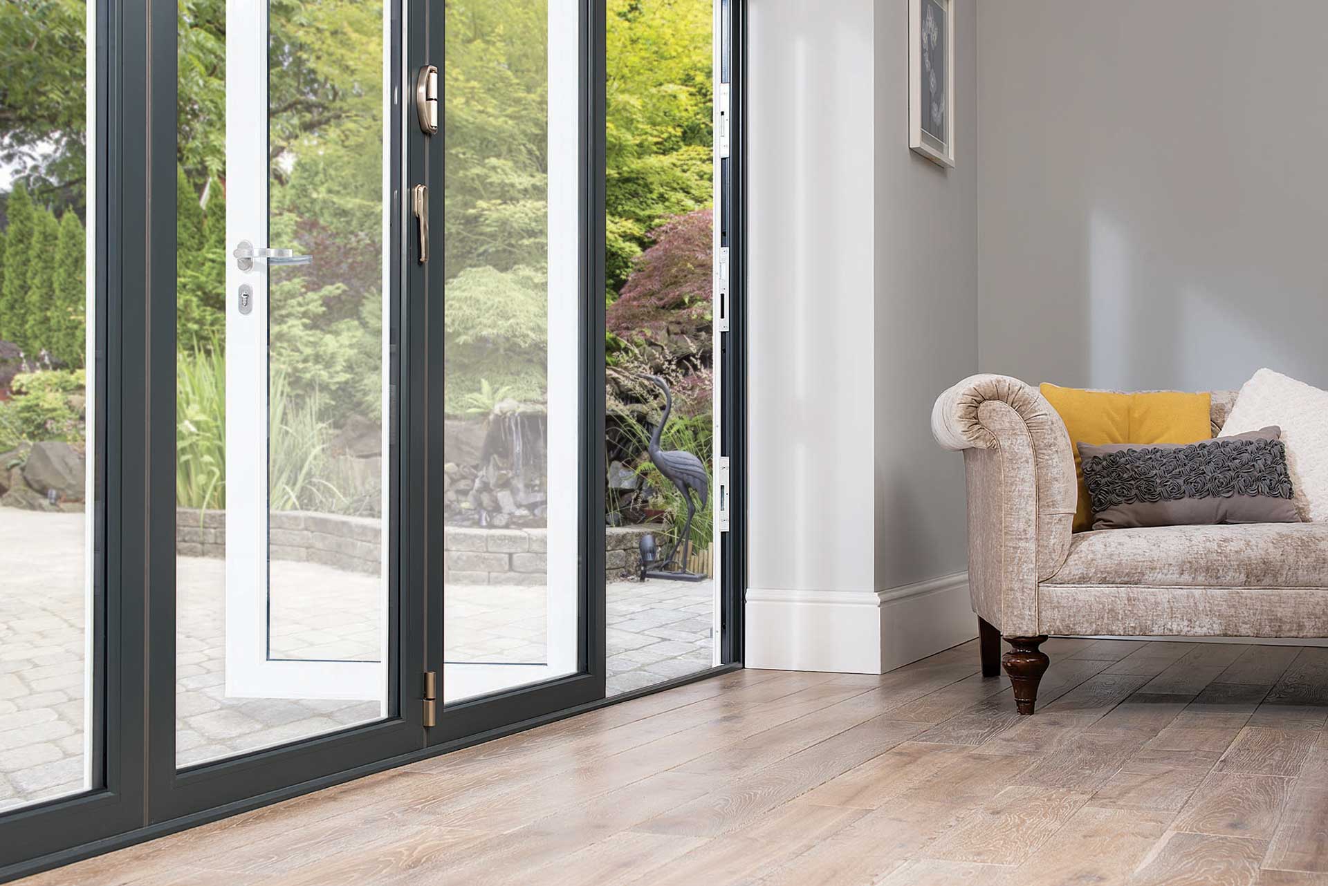 Origin bi-fold doors, Bath