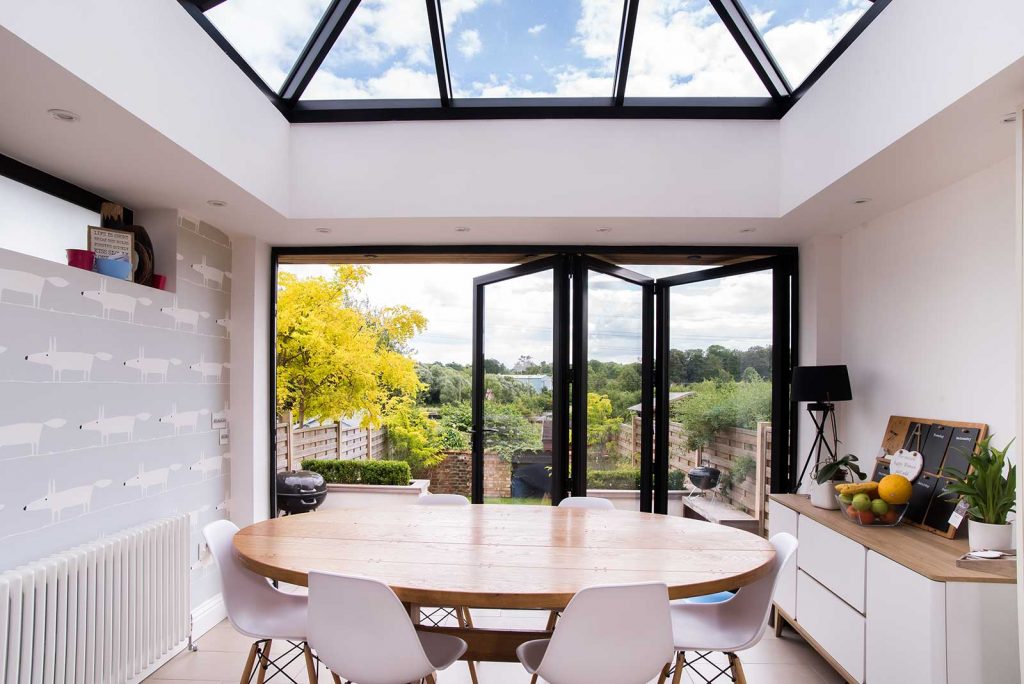 how to clean bifold doors