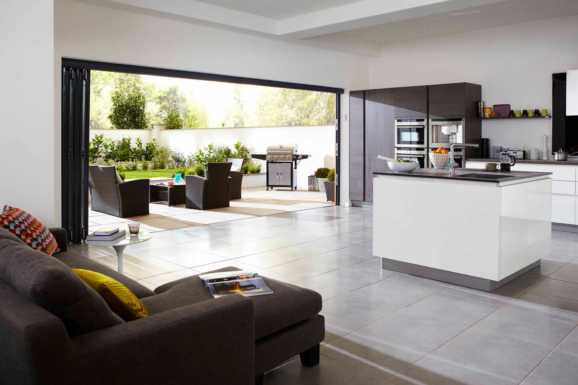 choosing bifold doors online